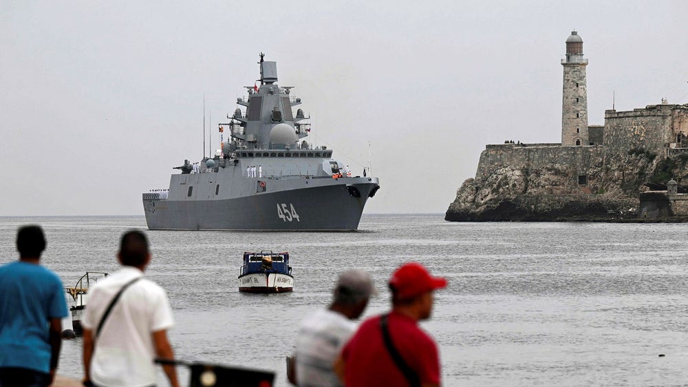 Ryskt krigsfartyg vid Kuba: ”Signal till väst”