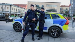 Polis på plats i södra Stockholm under onsdagen.