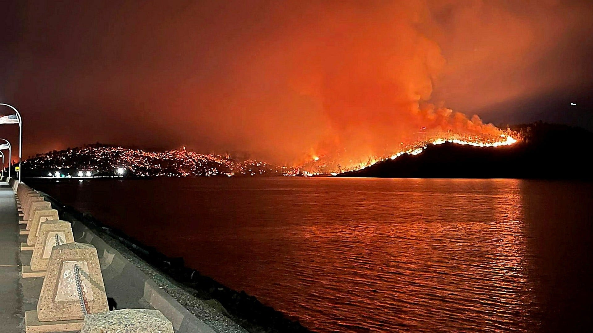 More than 25,000 people have been forced to flee California wildfires.