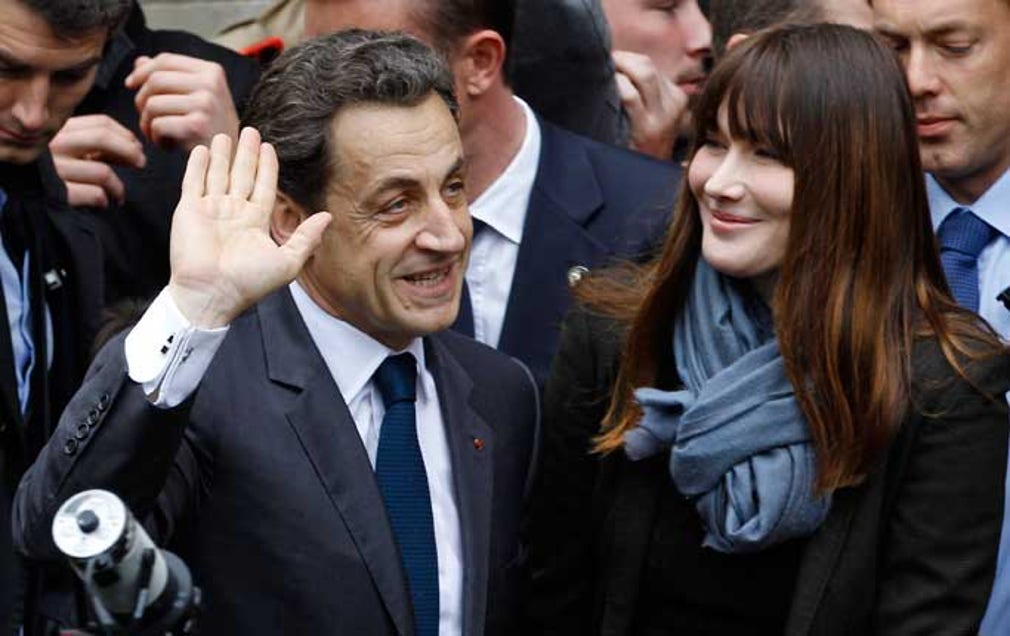 Nicolas Sarkozy tillsammans med hustrun Carla Bruni.