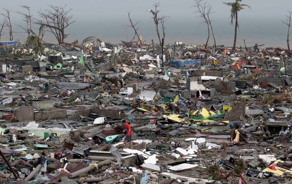 Tacloban på söndagen.