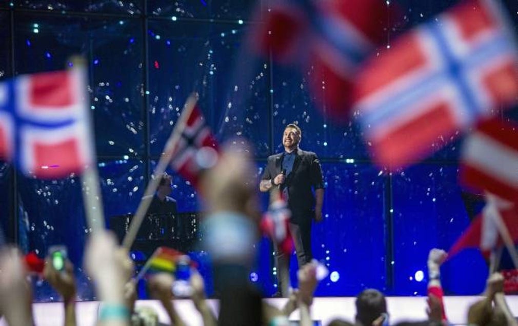 Norge skickade Carl Espen som sjöng "Silent storm" och gick till final.