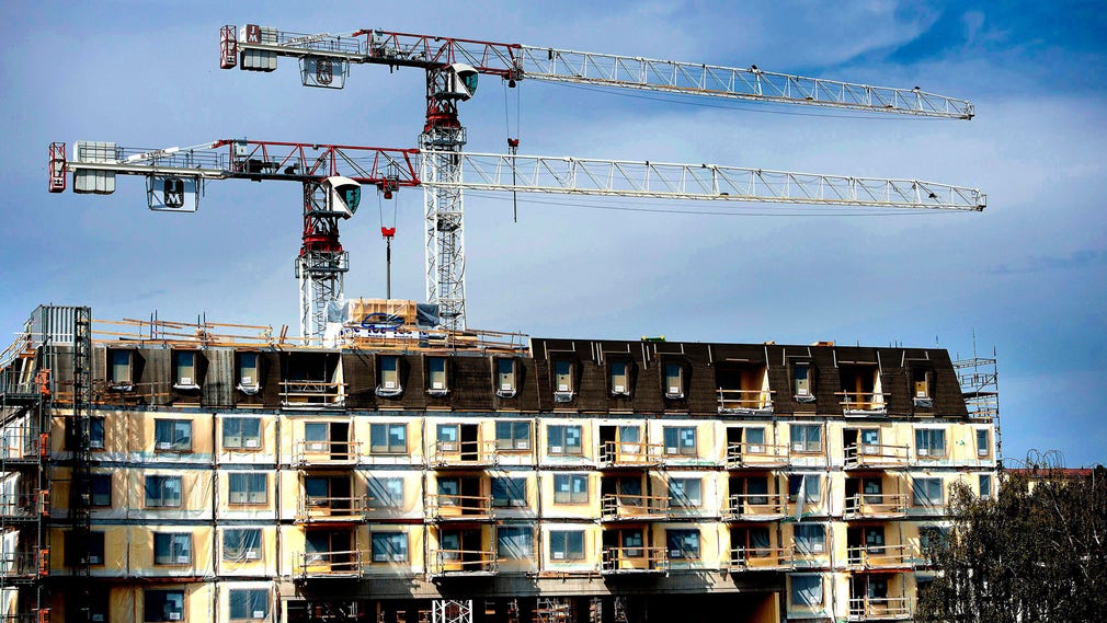 Stockholmskommunerna måste hålla en byggtakt som är ungefär dubbelt så hög som den genomsnittliga byggtakten mellan 2010 och 2015.