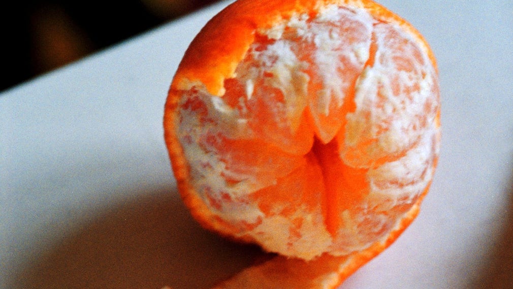 Klementinernas skal kan innehålla bekämpningsmedel.