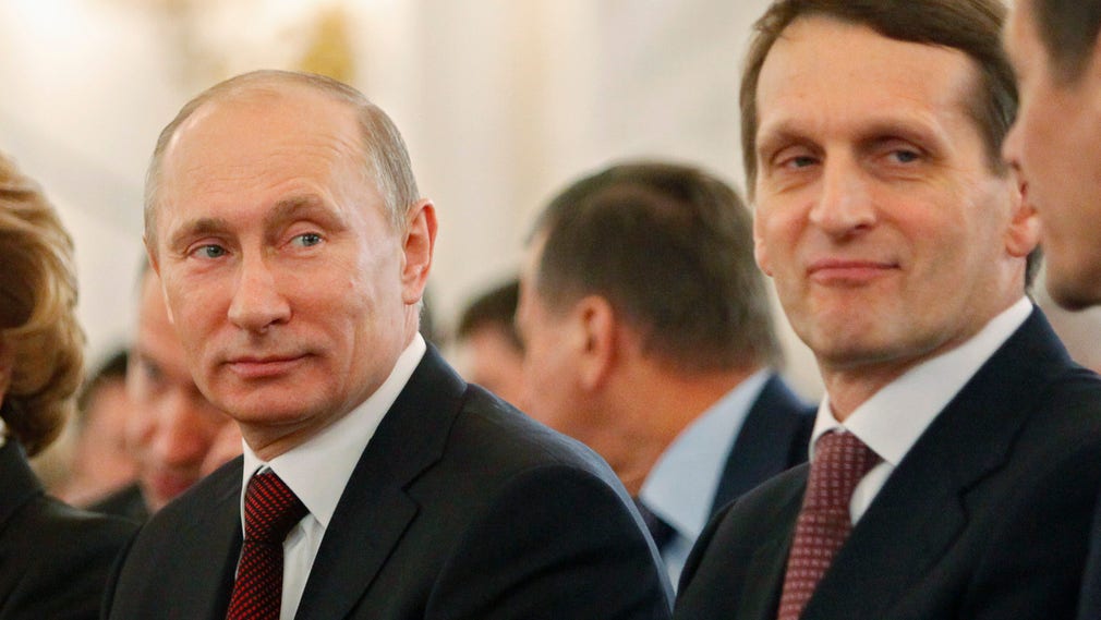 Chefen för den ryska underrättelsetjänsten SVR Sergeij Naryshkin tillsammans med Ryssland president Vladimir Putin.