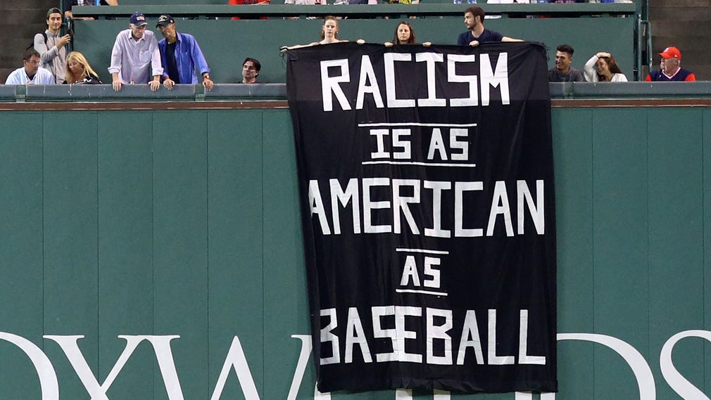”Rasism lika amerikanskt som baseboll.”