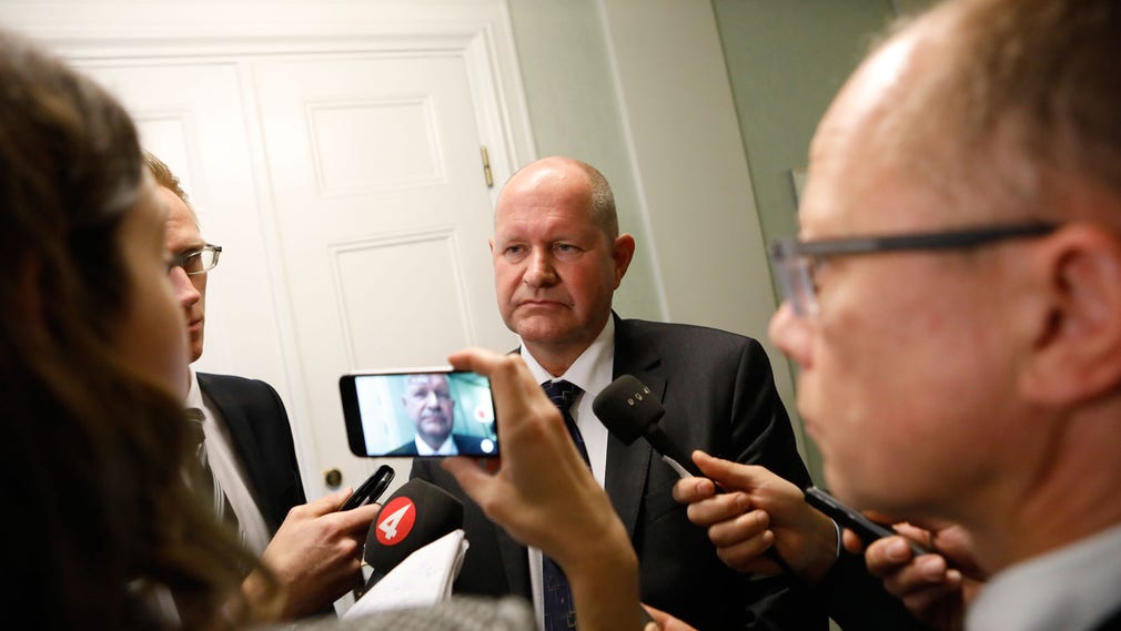 Rikspolischefen Dan Eliasson vid en pressträff efter mötet med justitieutskottet.