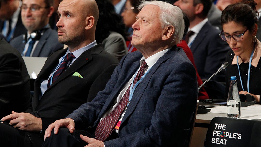 David Attenborough sitter på ”folkets stol” under klimatmötet i Katowice.