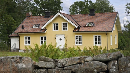 Efter decennier i utlandet flyttade Ingvar Kamprad 2013 hem till gården i Älmhult.