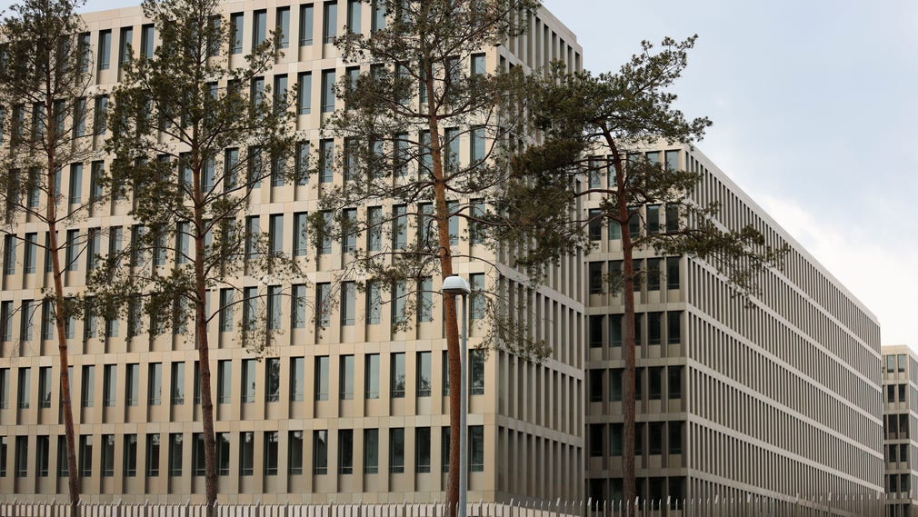 Tyska underrättelsetjänsten Bundesnachrichtendiensts högkvarter i Berlin. Arkivbild.