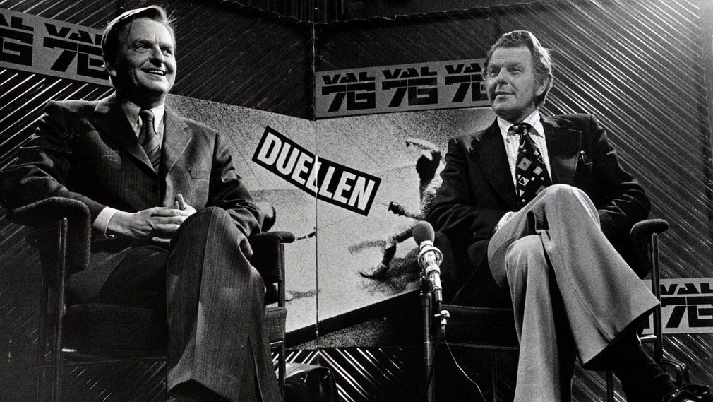 Nog blev 1976 års valrörelse en duell alltid – och den slutade med seger för C-ledaren Thorbjörn Fälldin mot Olof Palme (S). Efter 44 år fick Sverige regimskifte.