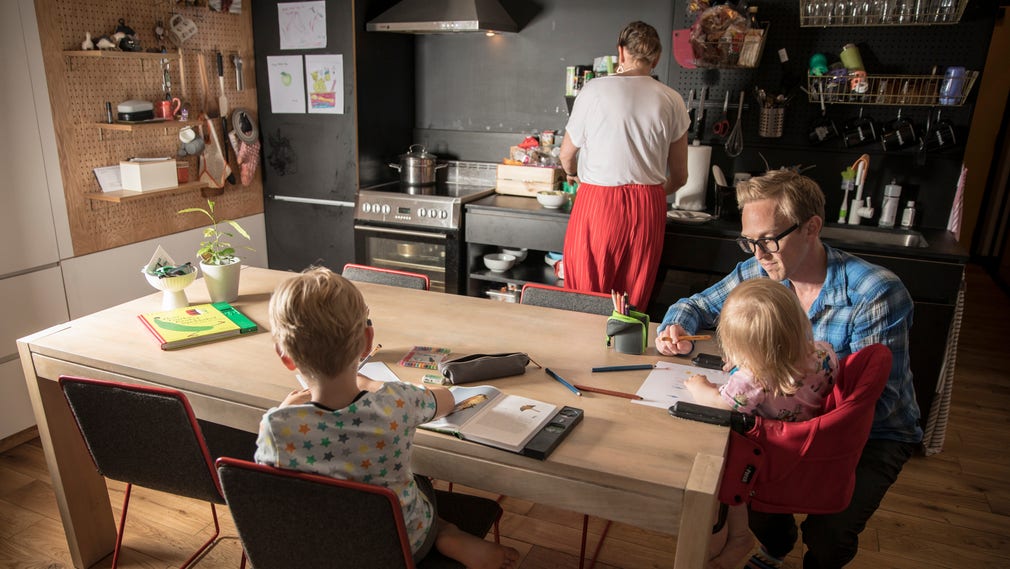 Familjen Axelsson och deras kök i kollektivboendet WeLive.