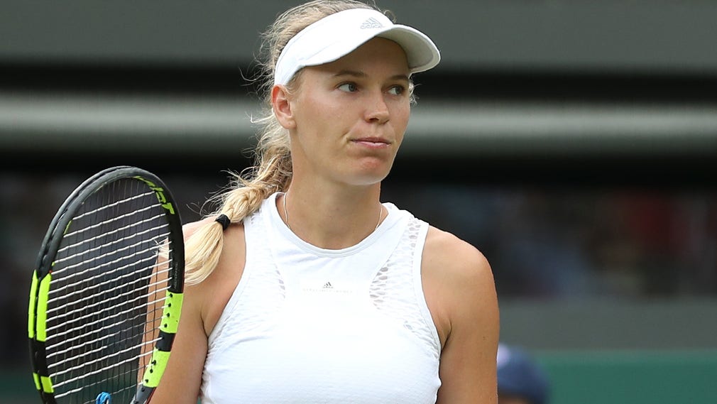 Caroline Wozniacki är utslagen ur Wimbledon.