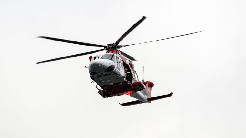 Sjöfartsverkets räddningshelikopter Lifeguard 007.