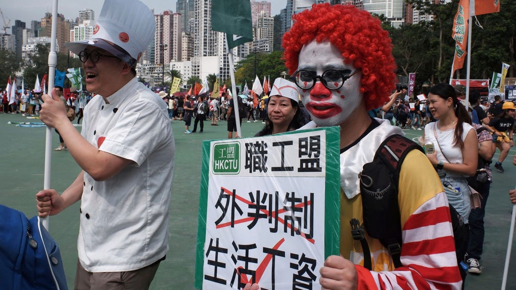 I Hongkong demonstrerade gästarbetare från Filippinerna och Indonesien.