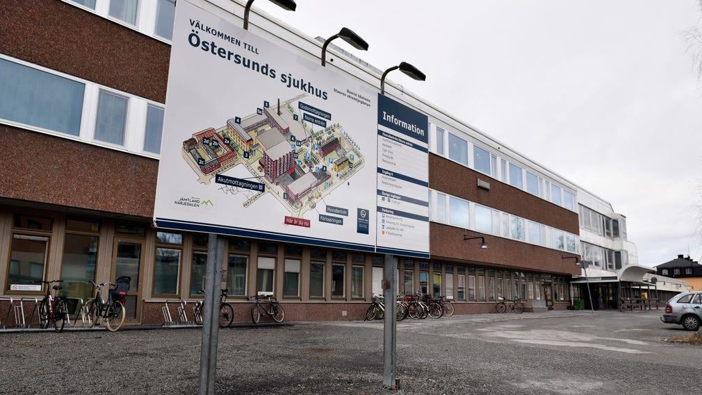 Östersunds sjukhus är det enda som finns i hela Jämtland, skriver Marlene Sundin, sjuksköterska på akuten, som uppmanar alla att stanna hemma under påsken.