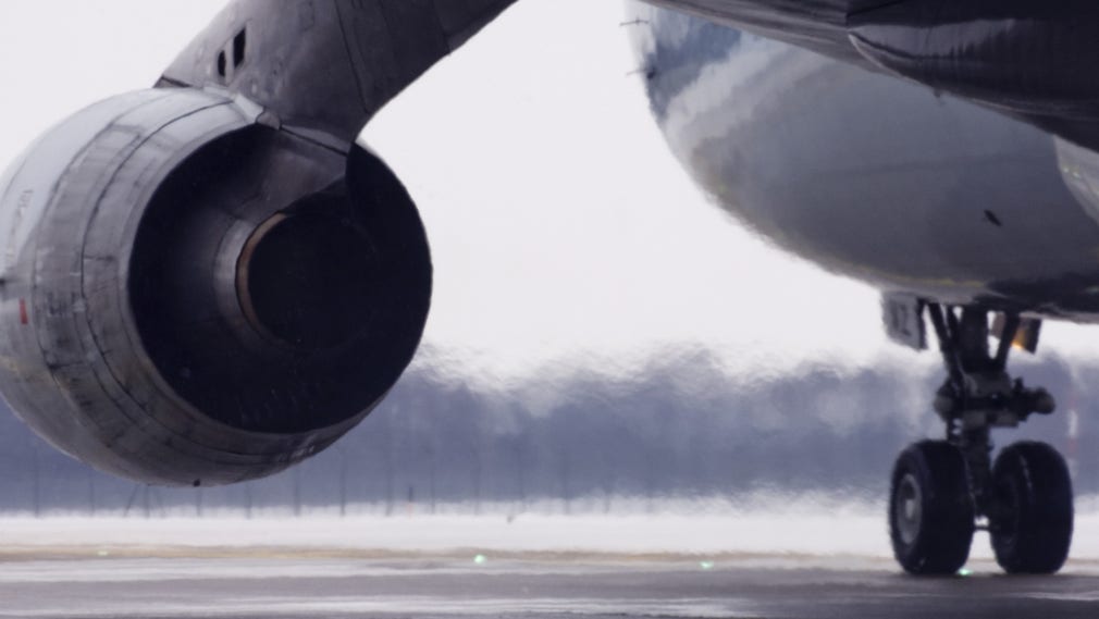 Klimatkrav på internationellt flyg splittrar EU.