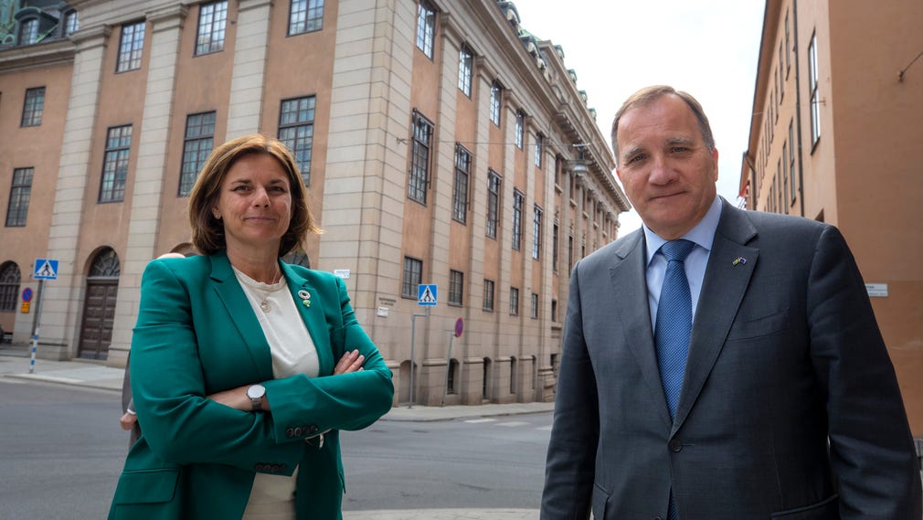 Klimatminister Isabella Lövin (MP) och statsminister Stefan Löfven (S).
