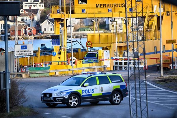 Två personer omkom i olyckan utanför Norrtälje den 29 april.
