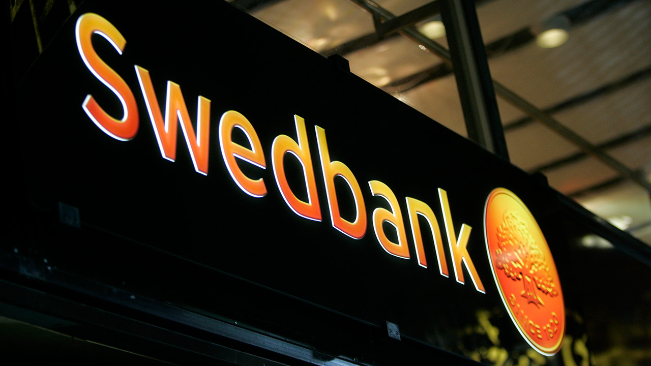 Storbanken Swedbanks Aktiehandel Ligger Nere