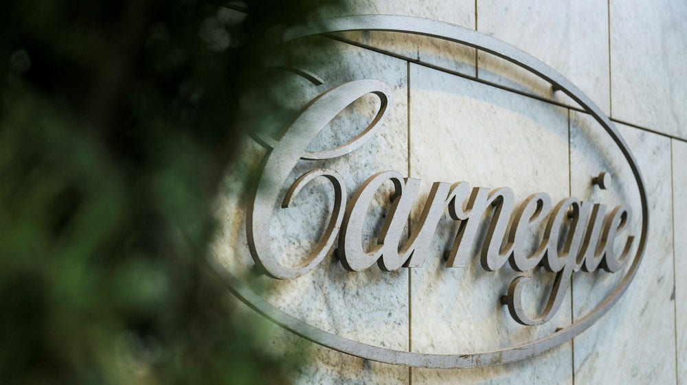 Carnegie-bankir dömd för insiderbrott