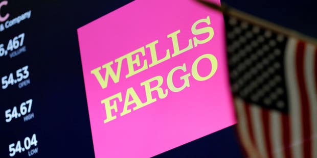 Wells Fargo-aktien backar i förhandeln på Wall Street.