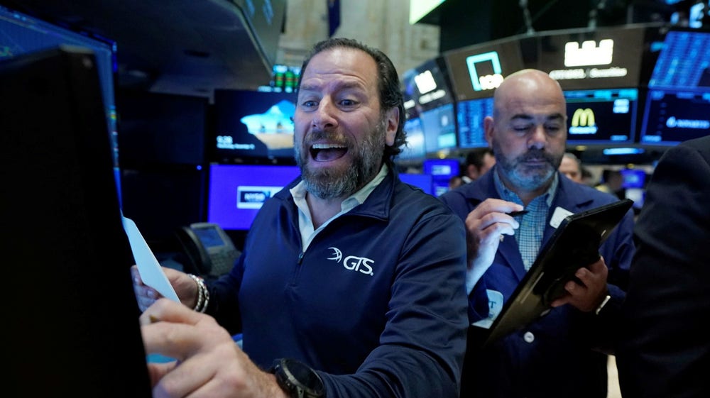 Wall Street ser ut att inleda svagt nedåt