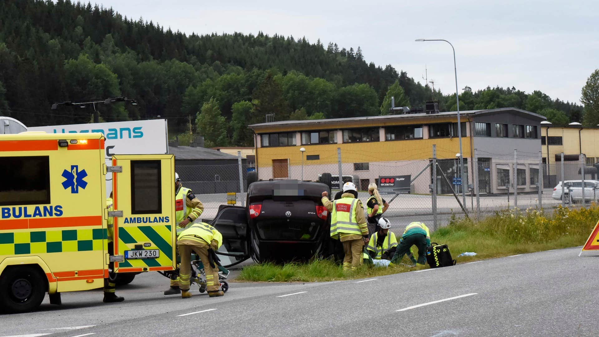 Bil Voltade I Borås – En Person Till Sjukhus