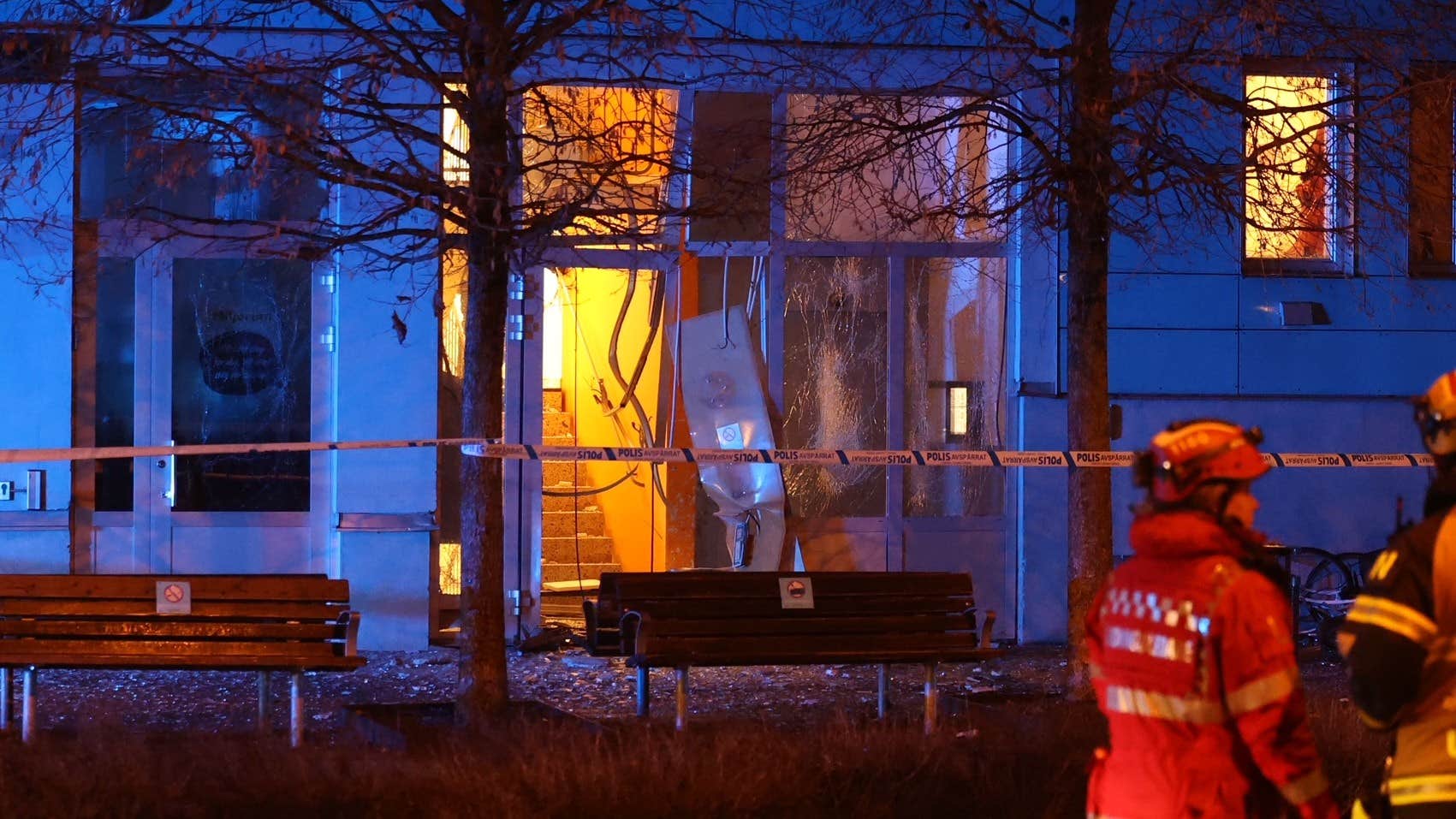 Explosion vid flerfamiljshus i Uppsala