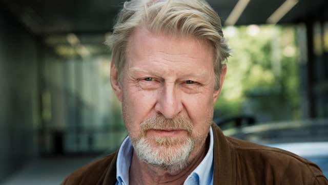 Första Bilderna Från Tv-serien Jägarna Med Rolf Lassgård.