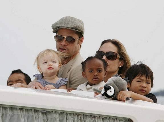 Angelina Jolie Och Brad Pitt Vill Adoptera ÄNNU Mer | Extra | Expressen